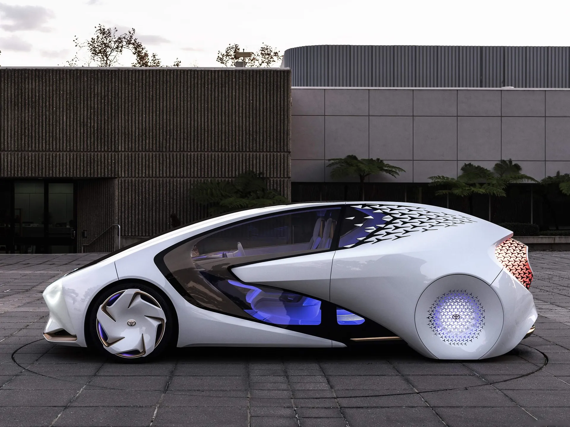 Toyota i Concept (2017) – boční profil