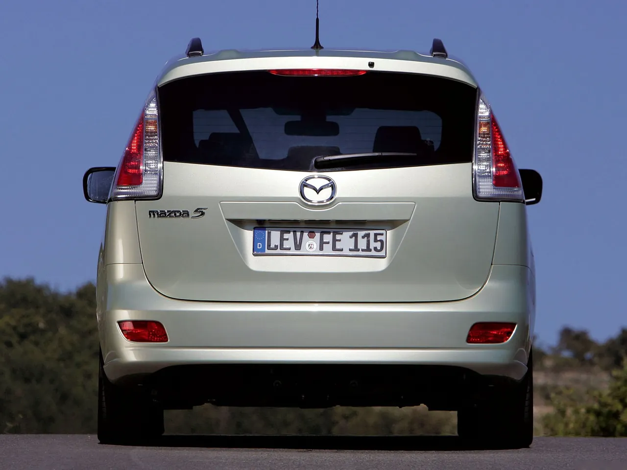 Mazda 5 (2008) – zezadu