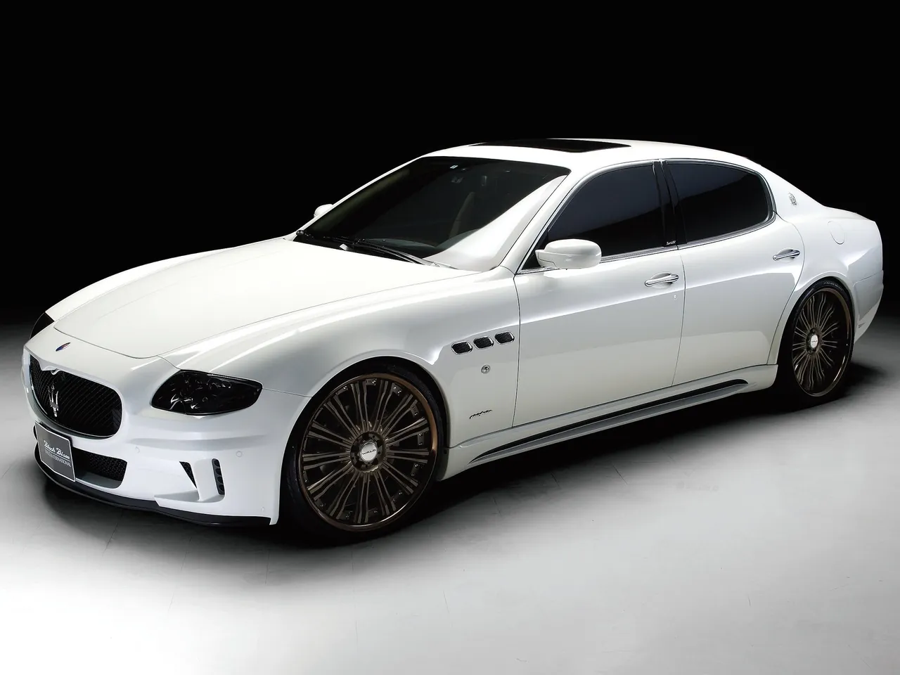 Wald Maserati Quattroporte Black Bison (2007)