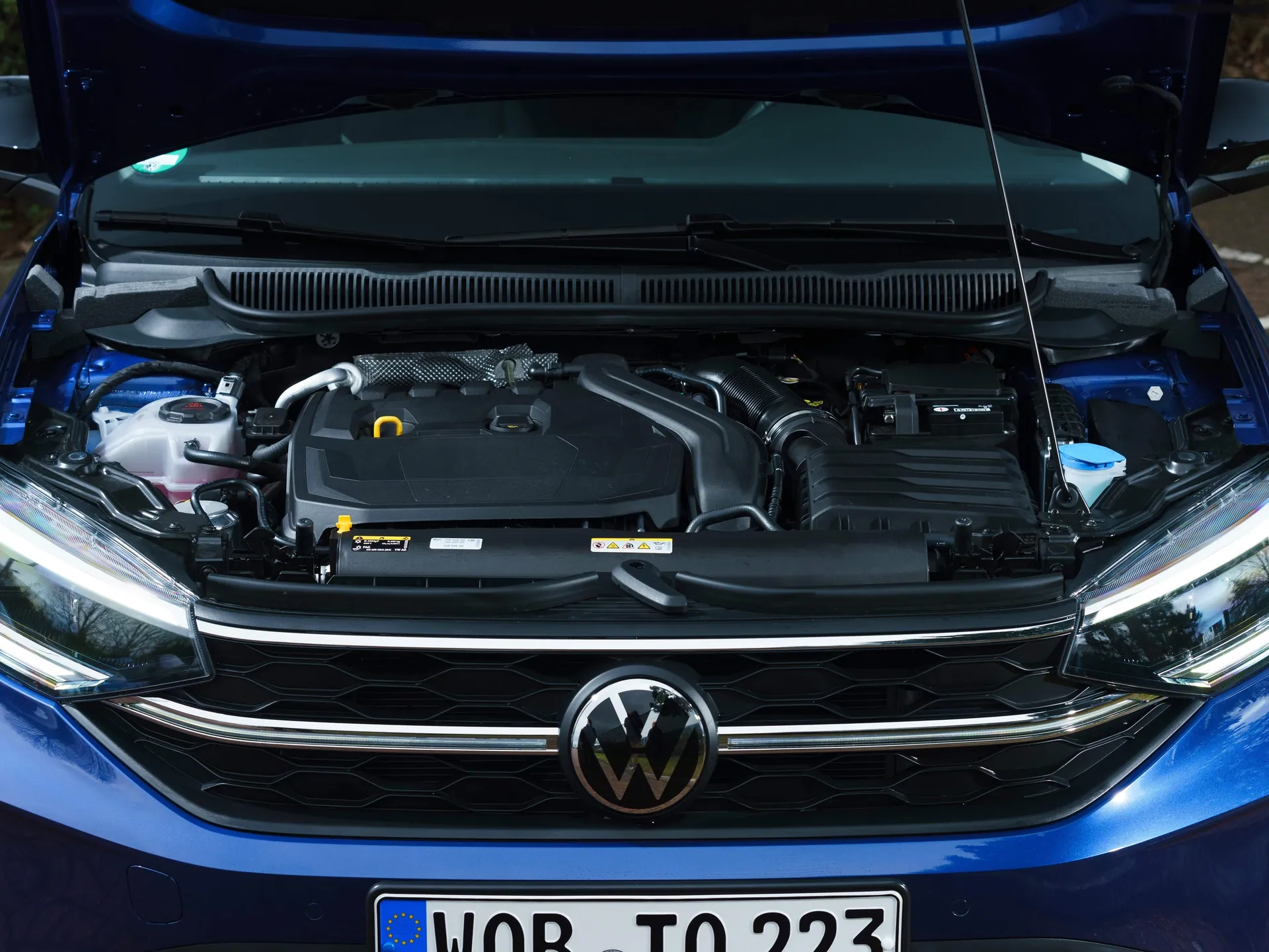 Volkswagen Taigo (2022) - Engine Bay
