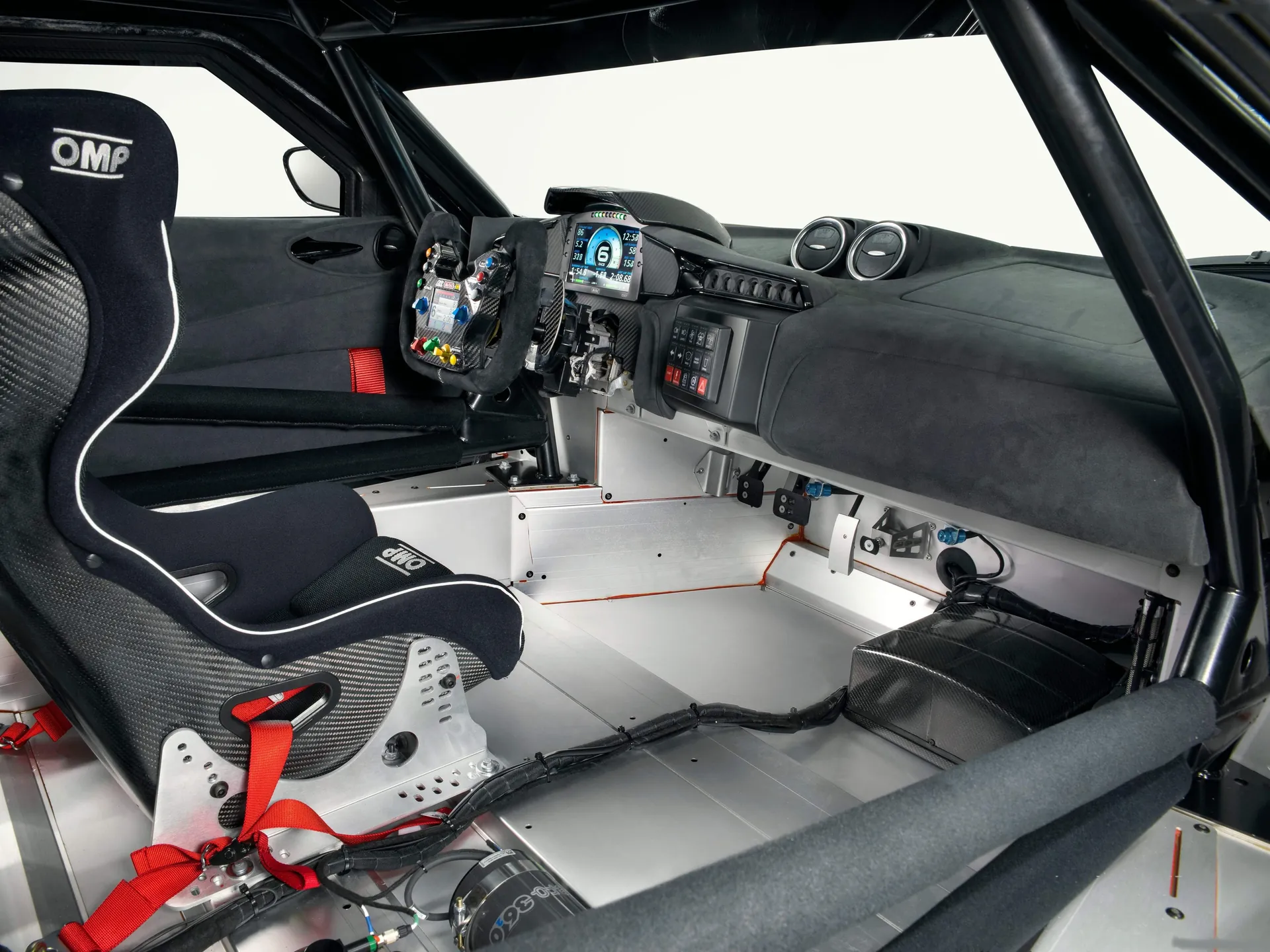 Lotus Evora GT4 Concept (2019) – interiér