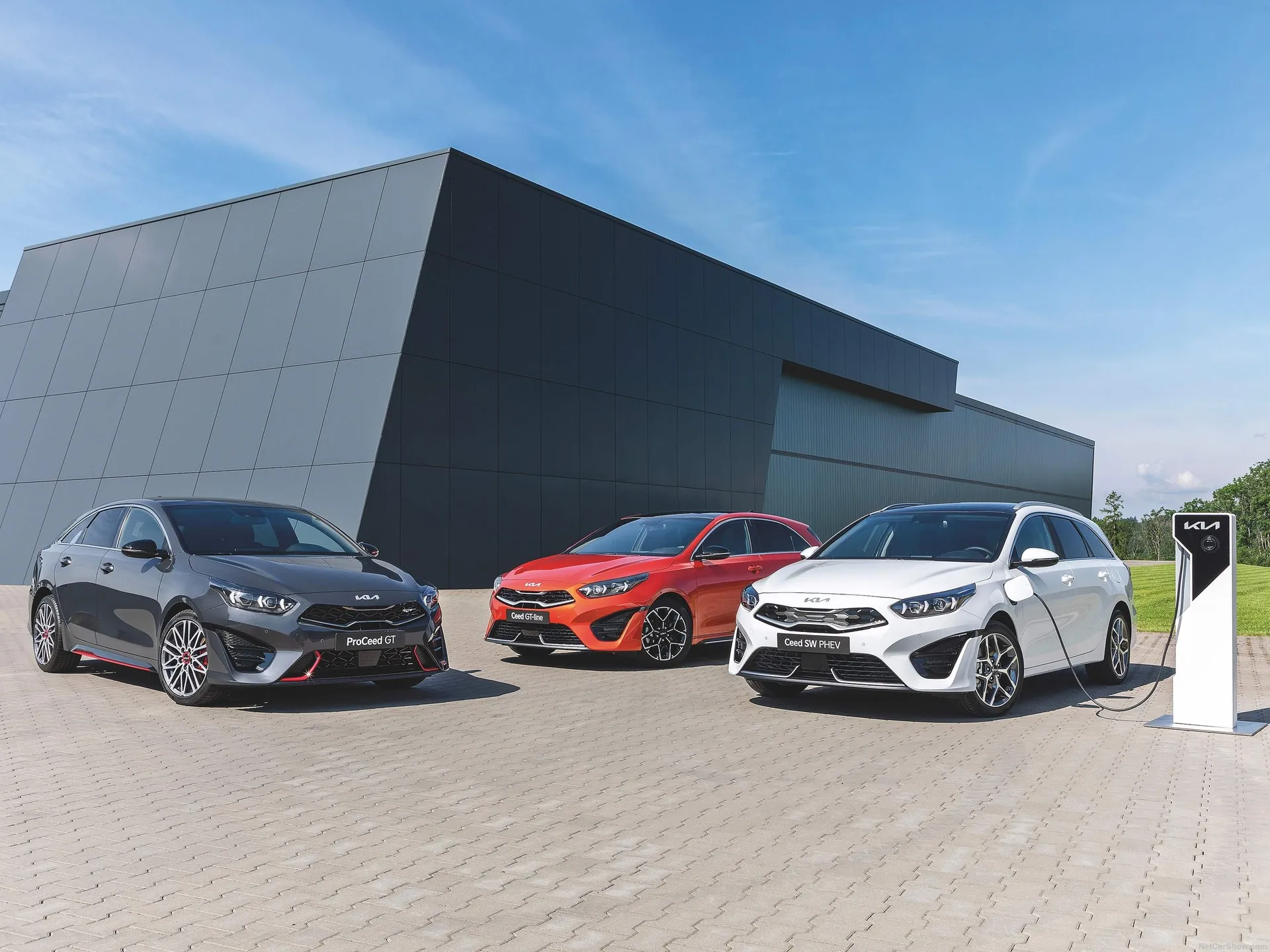 Kia Ceed SW (2022) – skupinový snímek