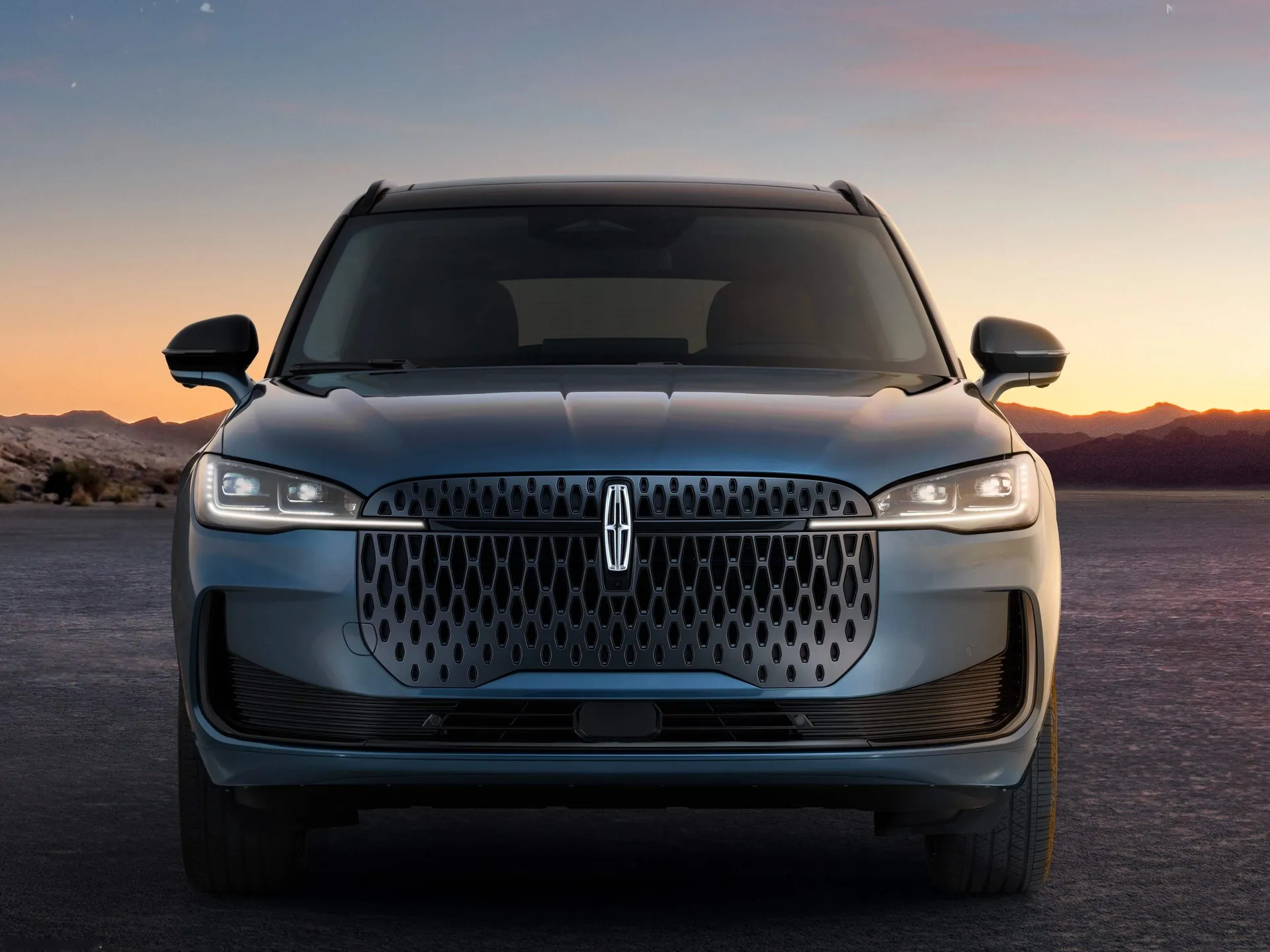 Lincoln Corsair Hybrid (2027) – zepředu