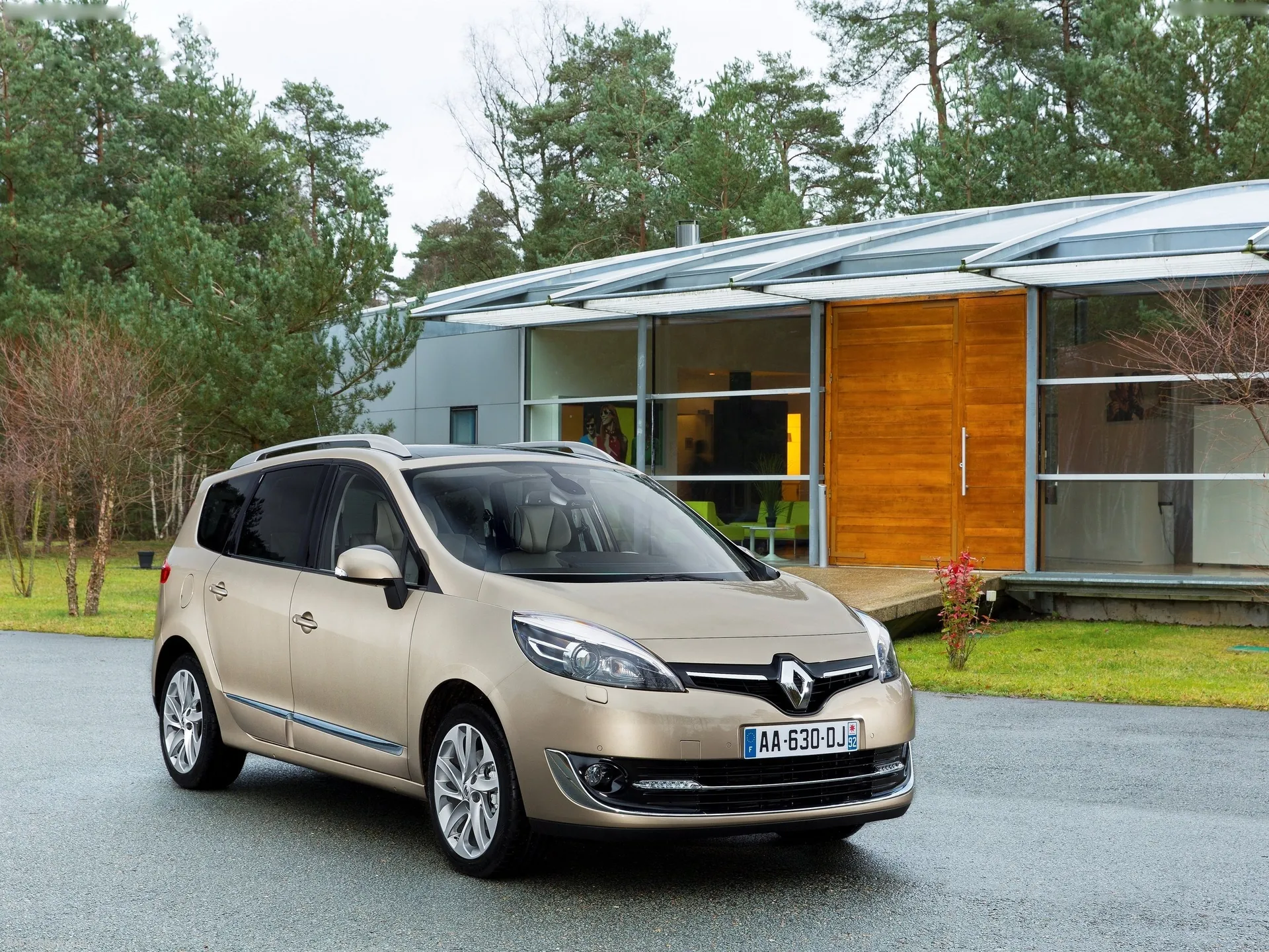 Renault Grand Scenic (2013)