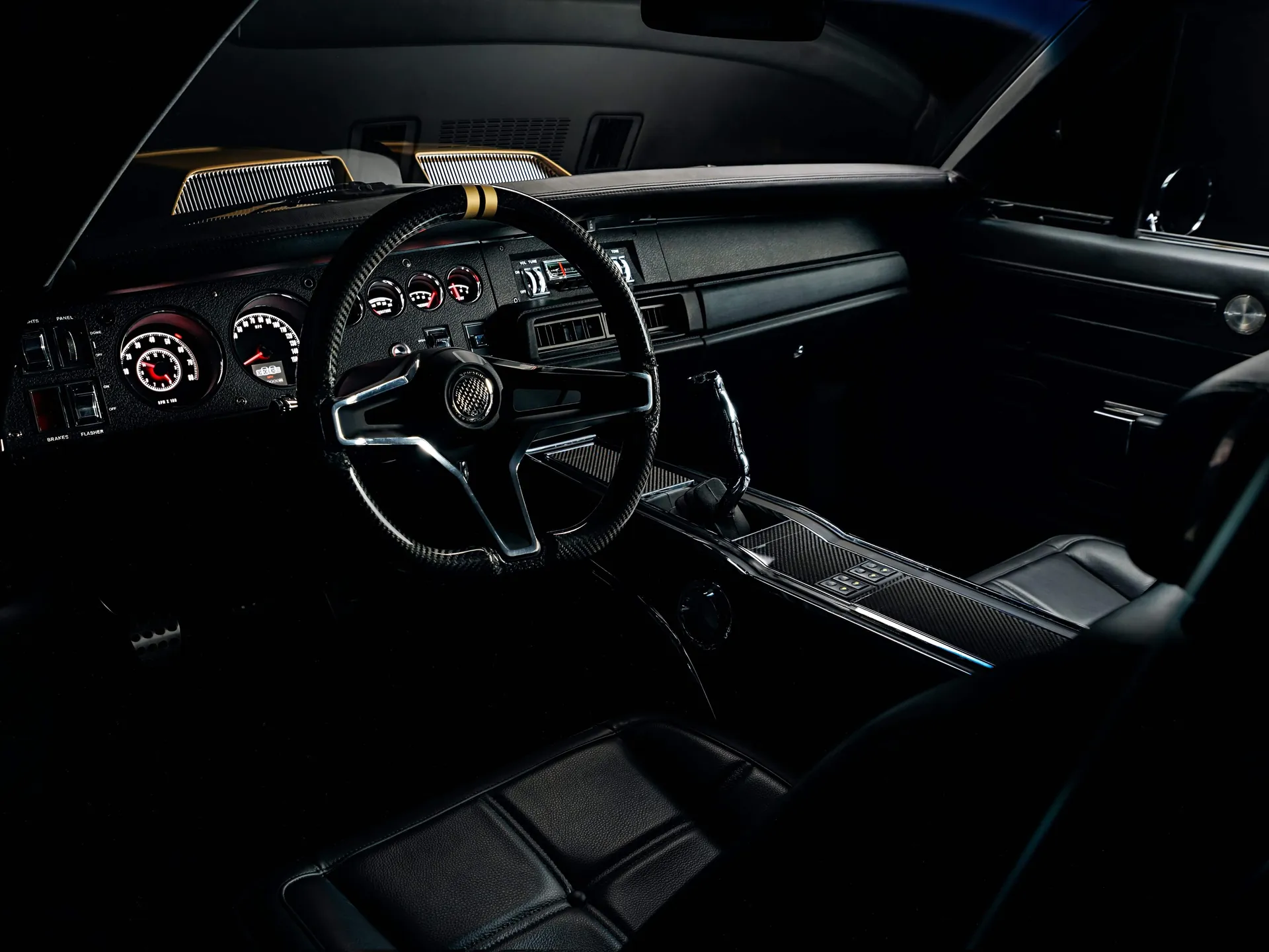 Dodge Charger TUSK by Ringbrothers (1969) – interiér