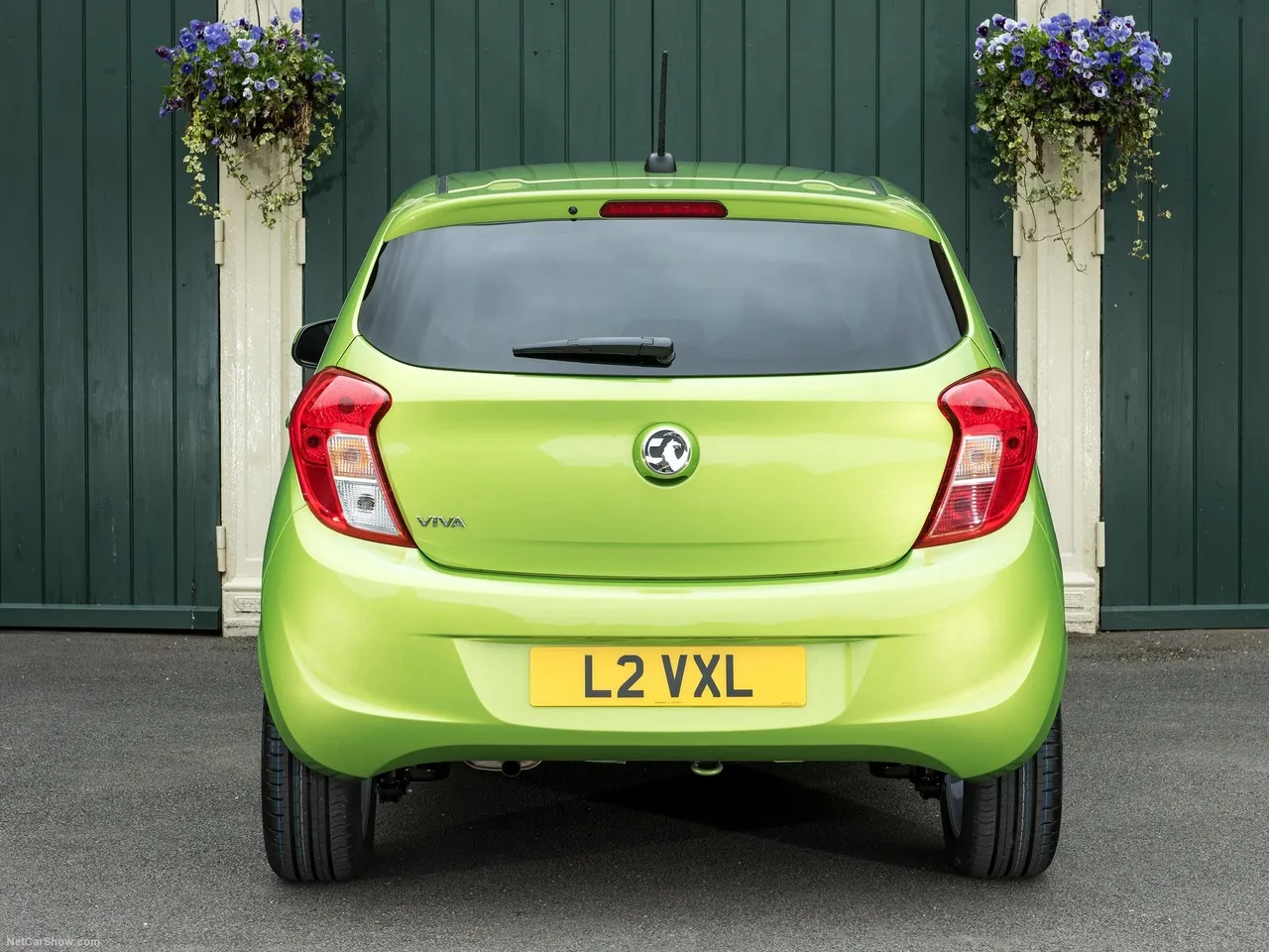 Vauxhall Viva (2015) – zezadu