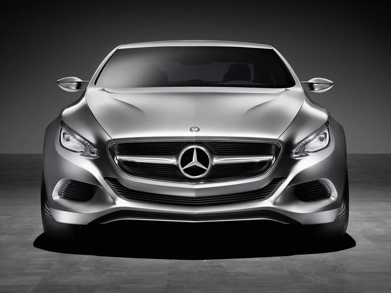 Mercedes-Benz F800 Style Concept (2010) - Front