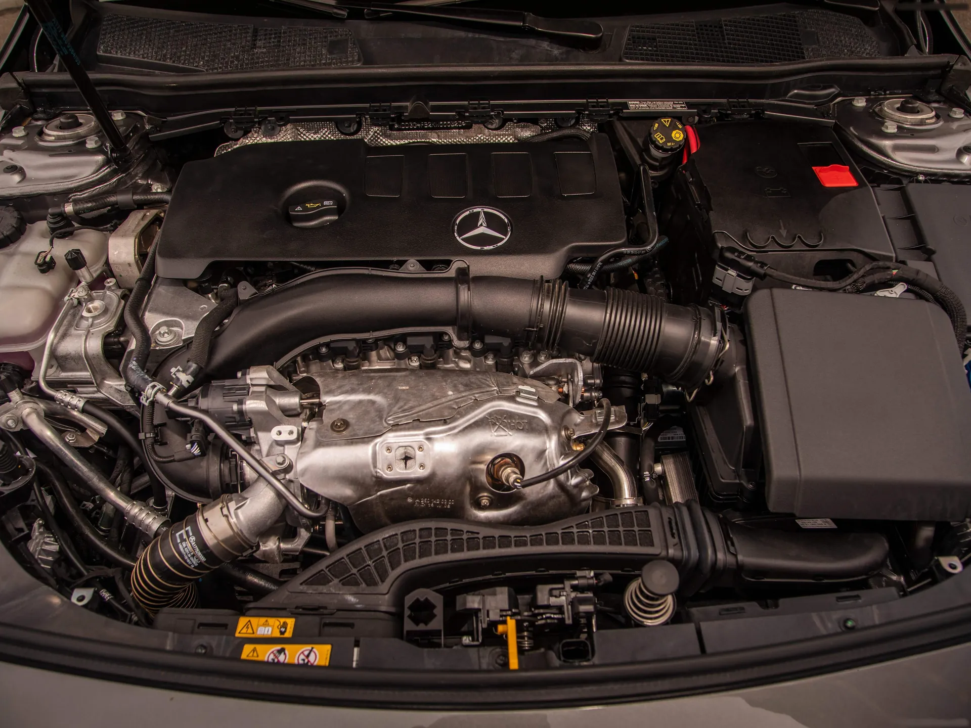Mercedes-Benz A-Class Sedan [US] (2019) – motorový prostor