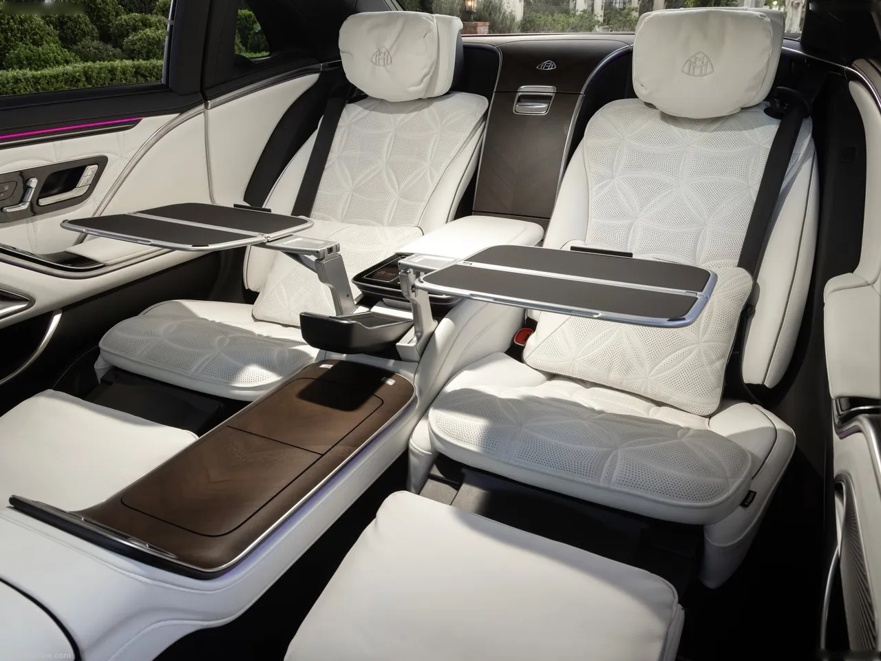 Mercedes-Benz S680 Maybach [US] (2027)