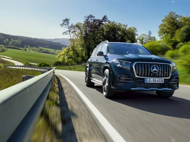 Mercedes-Benz GLS63 AMG (2027)