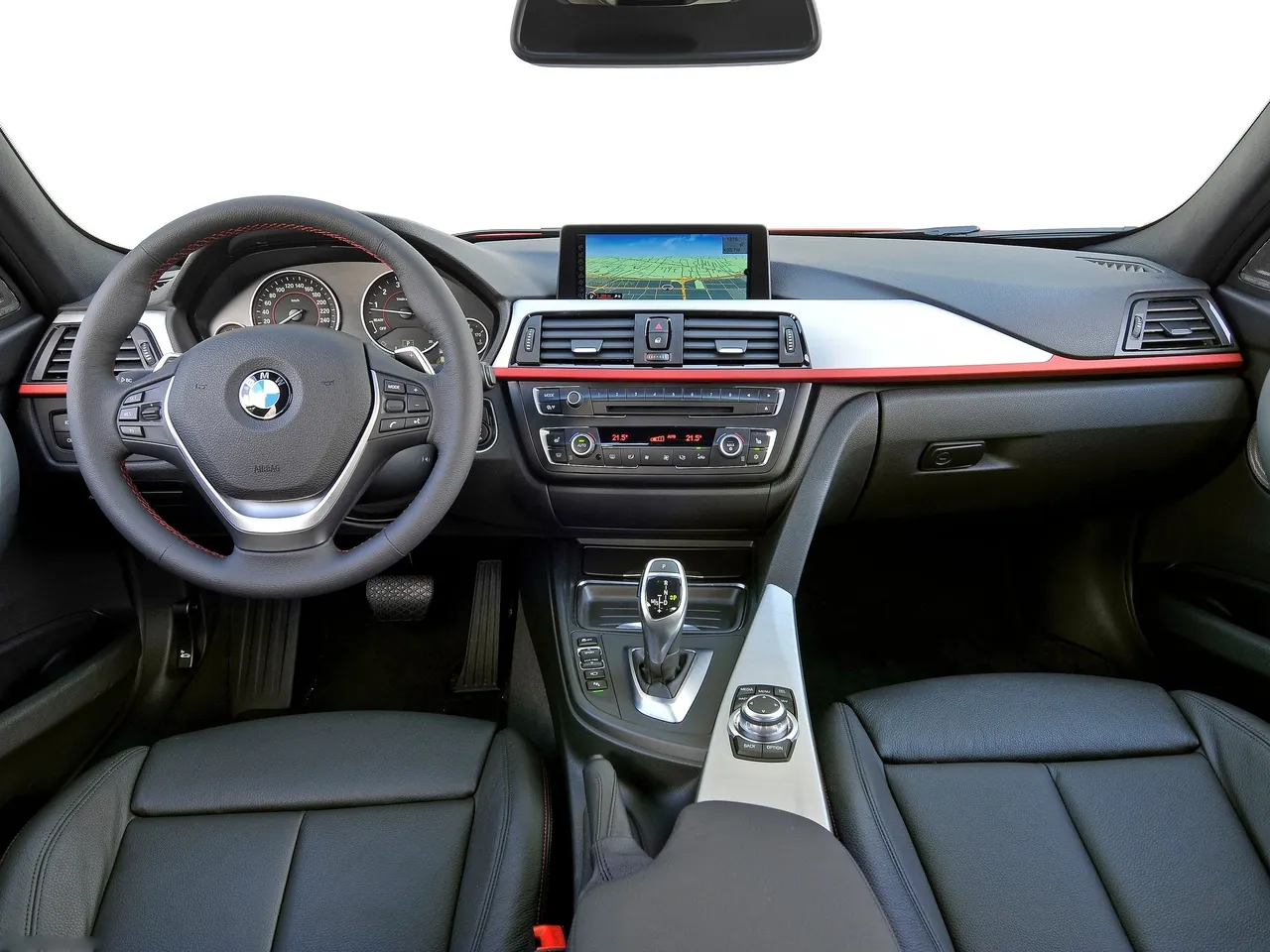 BMW 3-Series (2012) – interiér