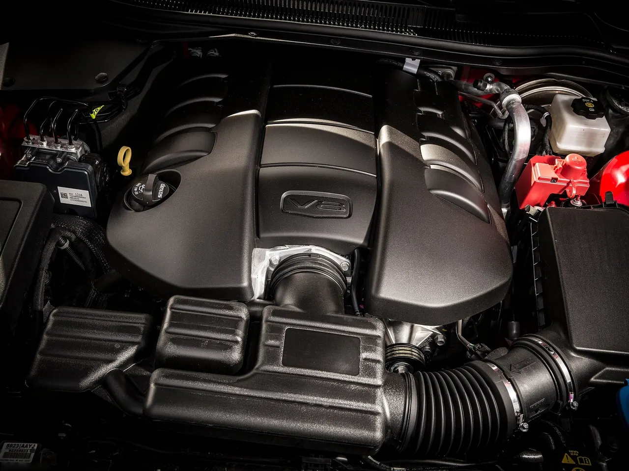 Chevrolet SS (2014) – motorový prostor