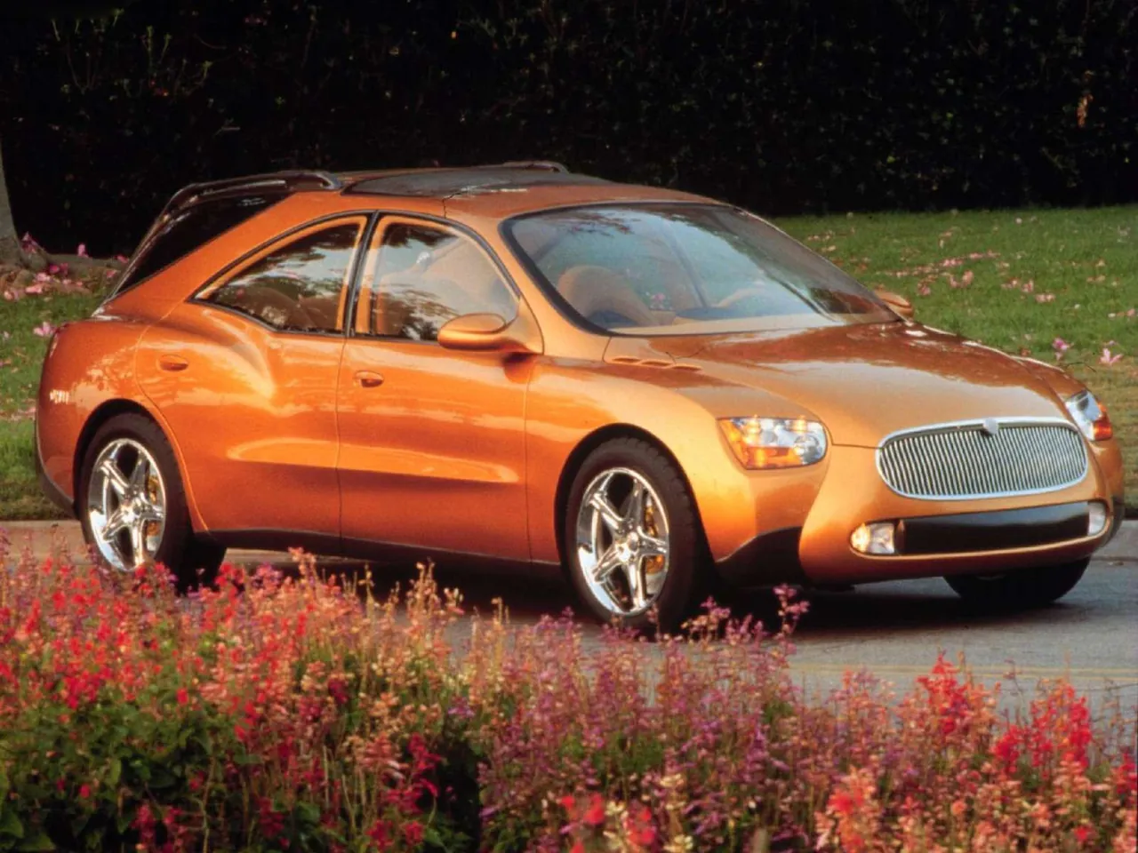 Buick Signia Concept (1998)