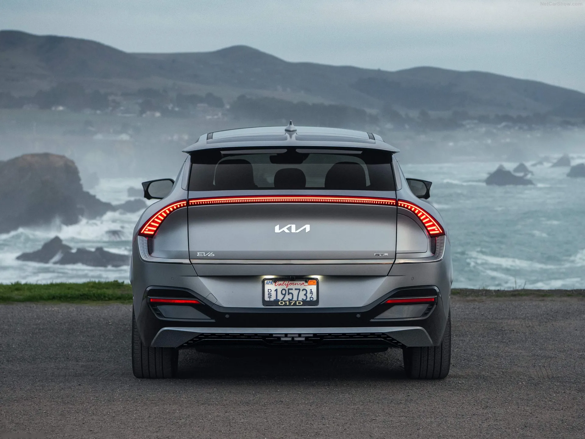 Kia EV6 [US] (2022) – zezadu