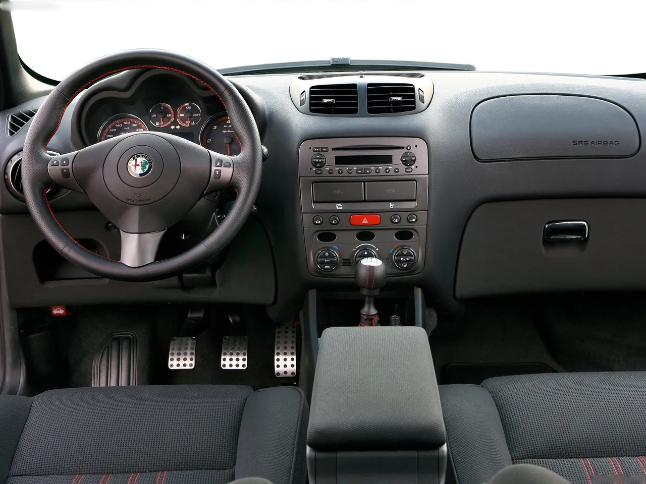 Alfa Romeo 147 Q2 (2007) - Interior