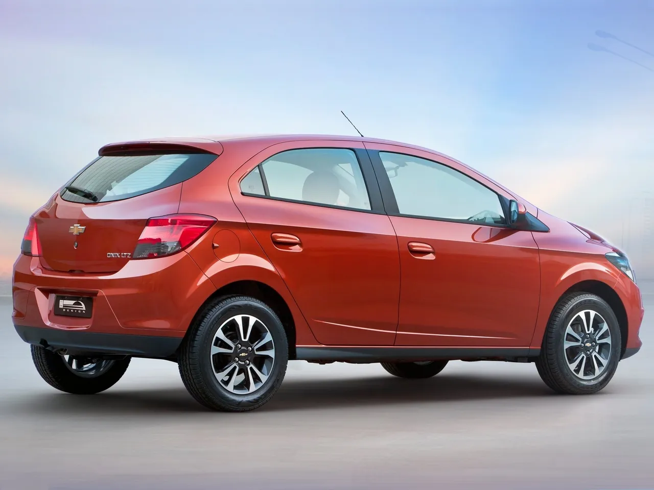 Chevrolet Onix (2013) – zadní tříčtvrteční pohled