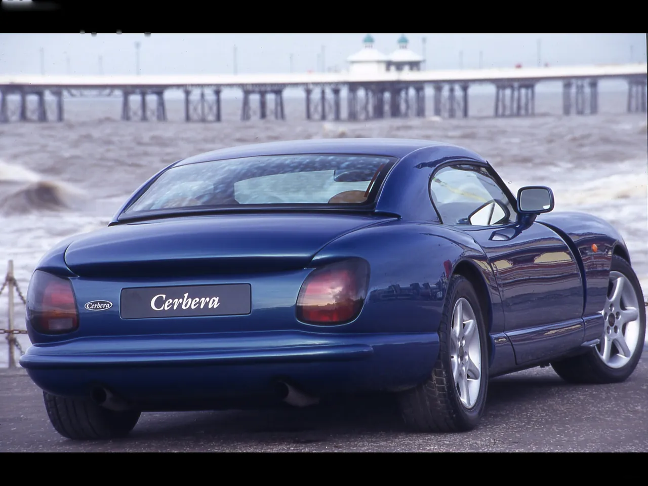 TVR Cerbera (1993) – zadní tříčtvrteční pohled