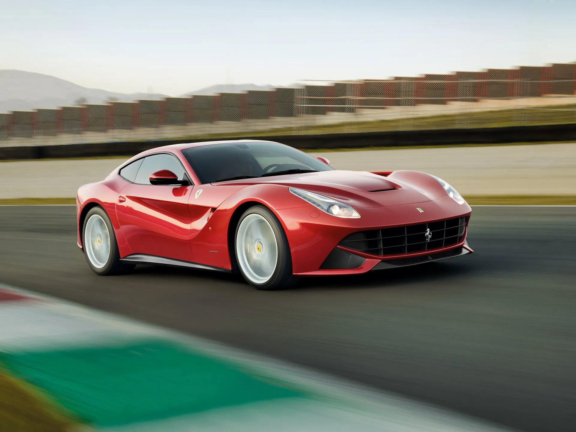 Ferrari F12berlinetta (2013)