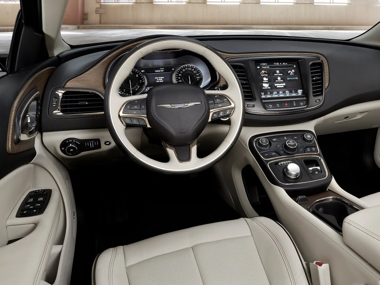 Chrysler 200 (2015) – interiér