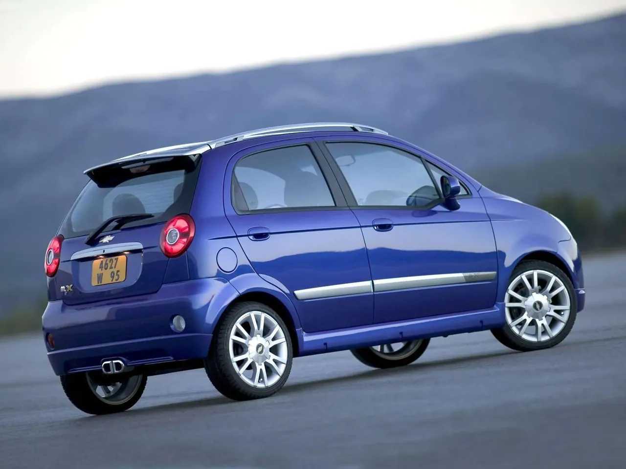 Chevrolet Matiz M3X Concept (2004) – zadní tříčtvrteční pohled
