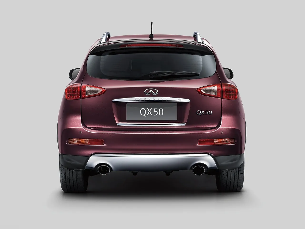 Infiniti QX50 (2016) – zezadu