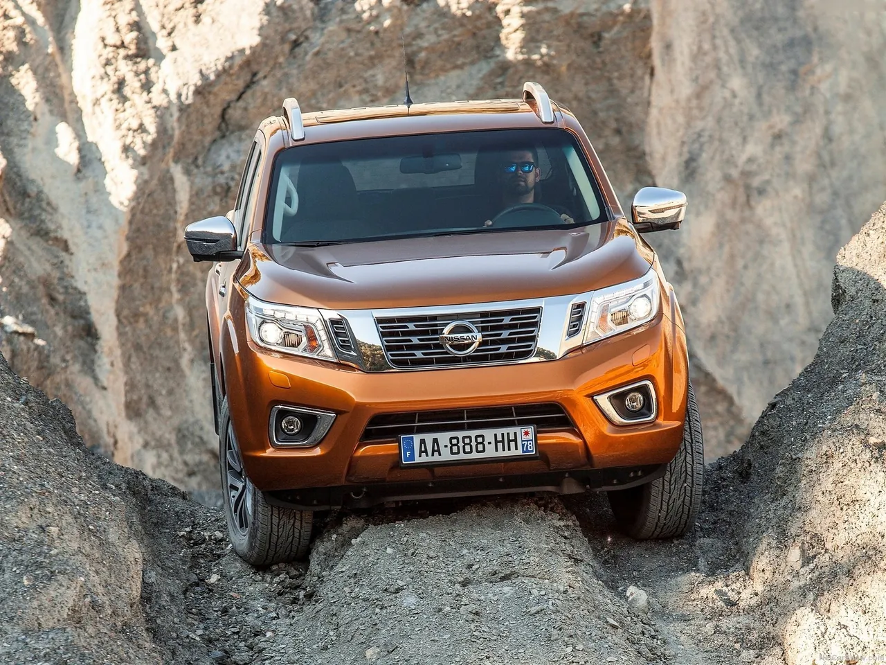 Nissan NP300 Navara (2016) – zepředu