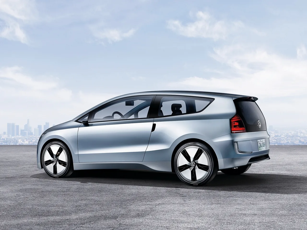 Volkswagen Up Lite Concept (2009) - Rear Three-Quarter