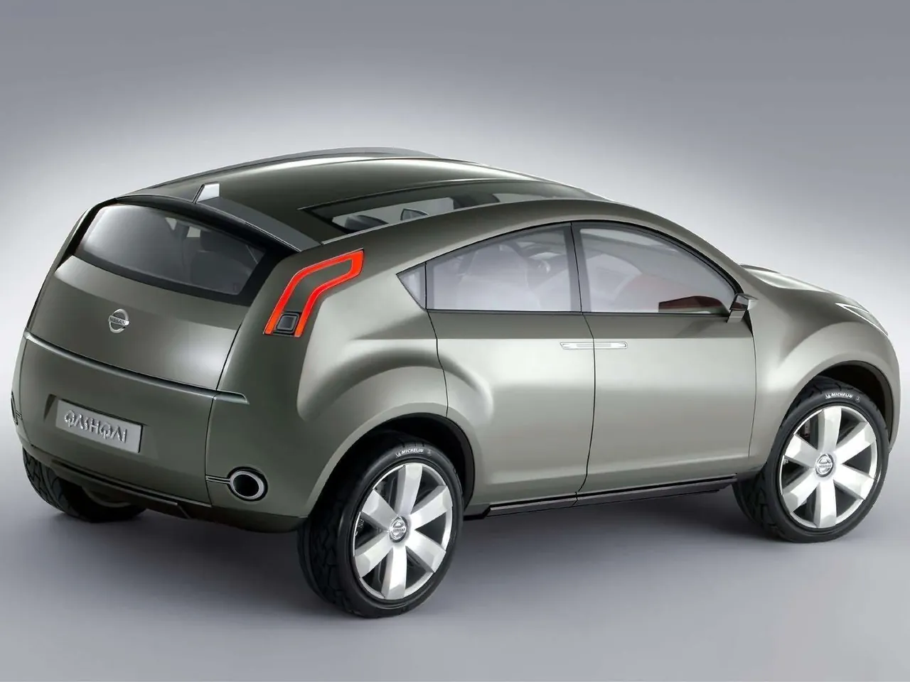 Nissan Qashqai Concept (2004) – zadní tříčtvrteční pohled