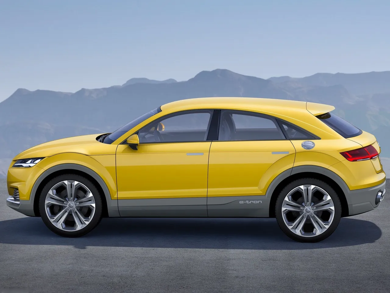 Audi TT Offroad Concept (2014) - Side Profile