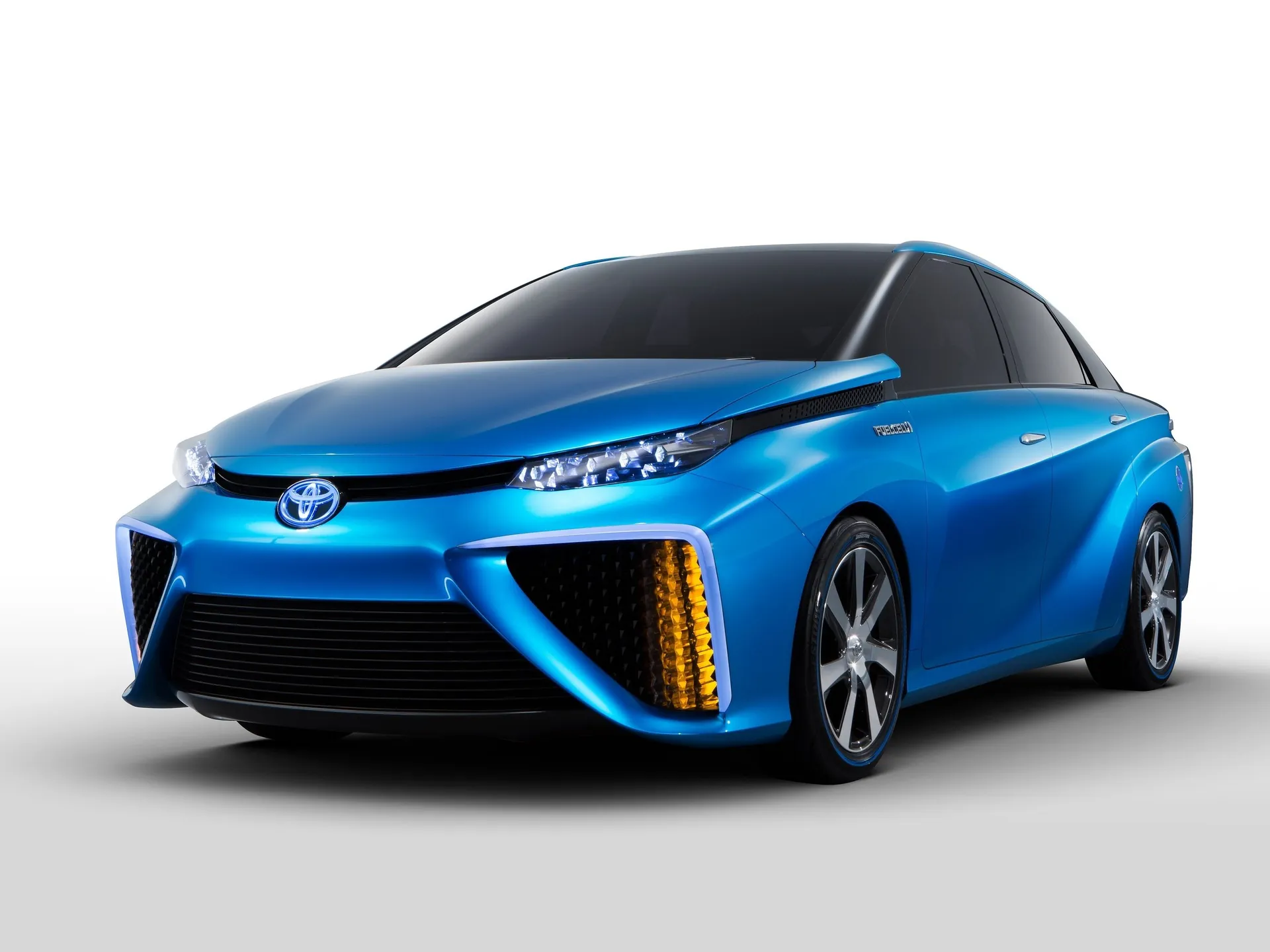 Toyota FCV Concept (2013)
