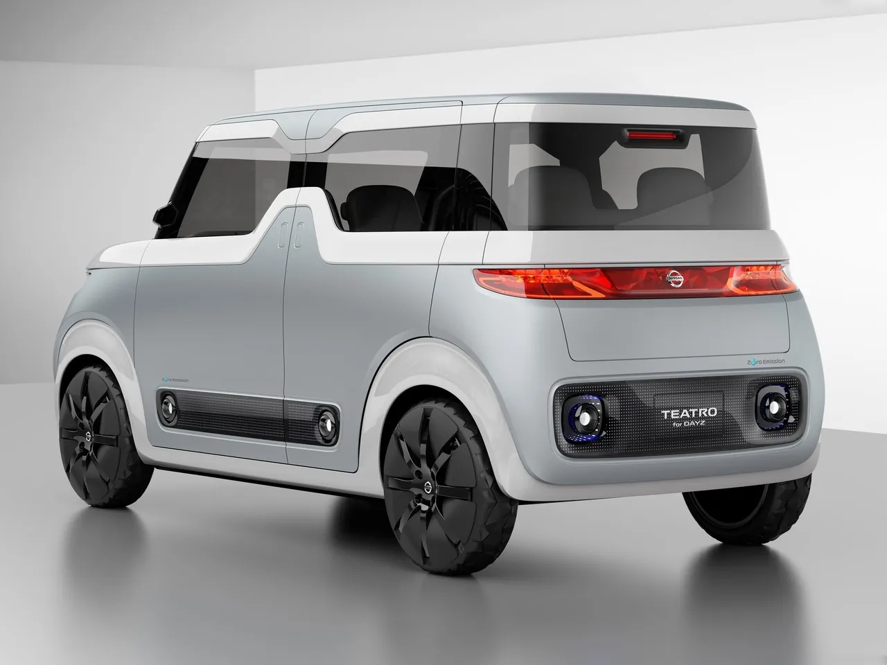 Nissan Teatro for Dayz Concept (2015) – zadní tříčtvrteční pohled