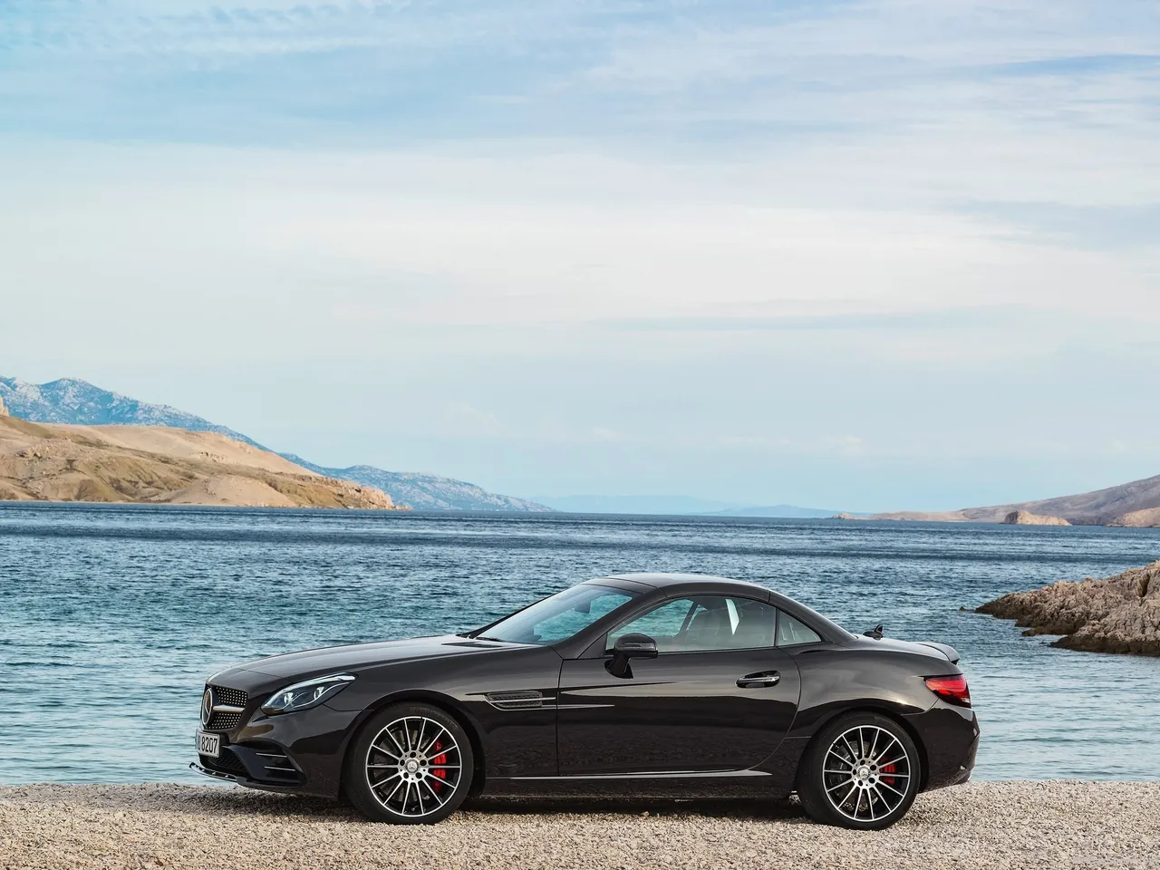 Mercedes-Benz SLC43 AMG (2017) - Side Profile