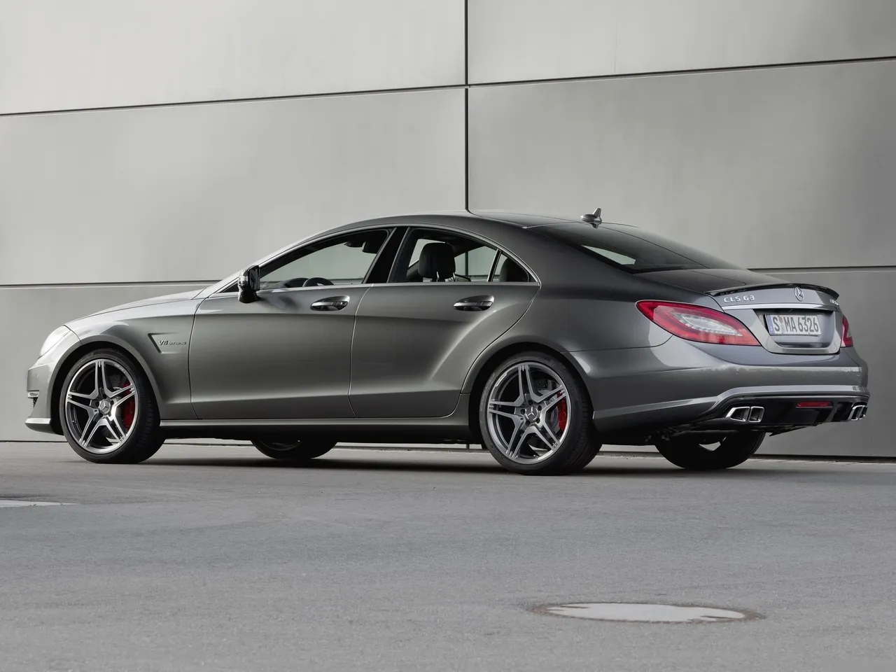 Mercedes-Benz CLS63 AMG (2012) - Rear Three-Quarter