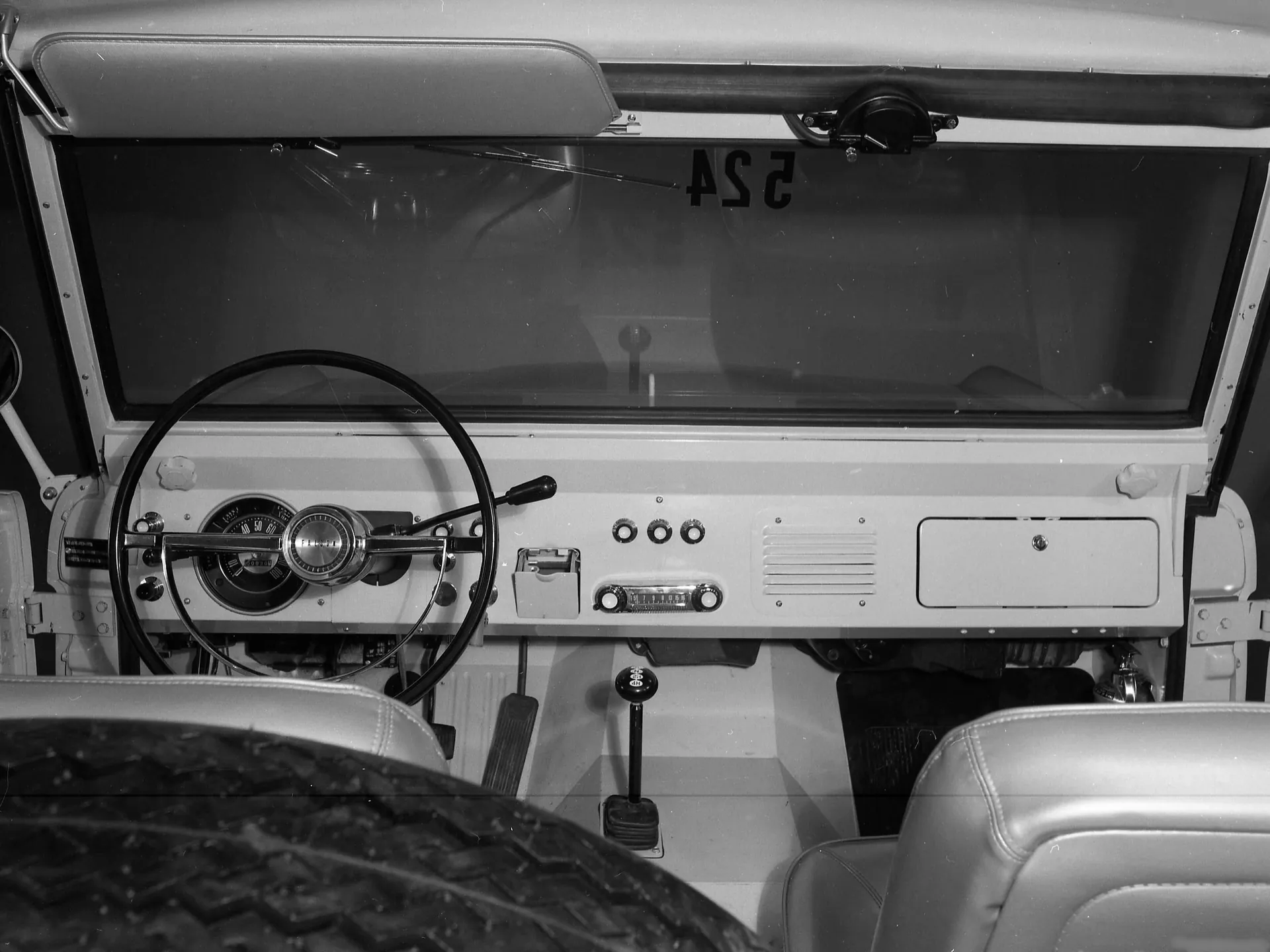 Ford Bronco (1966) – interiér