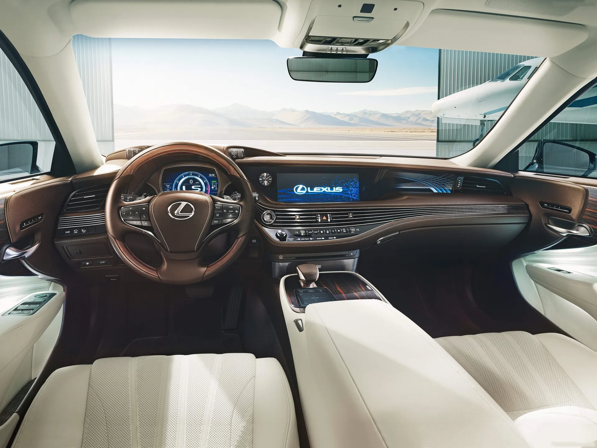 Lexus LS 500 (2018) – interiér