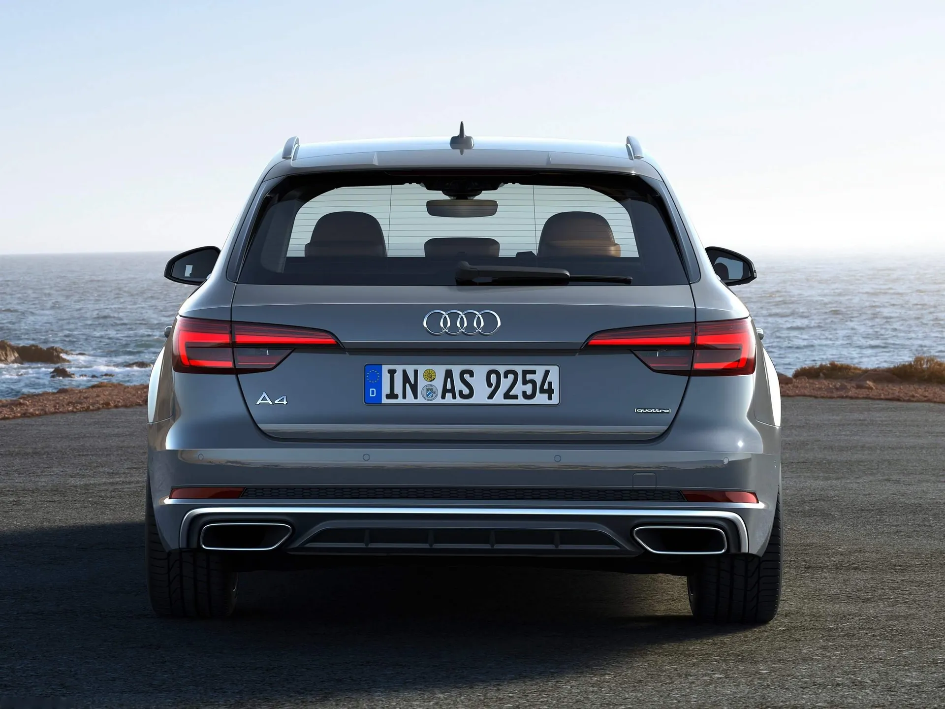 Audi A4 Avant (2019) – zezadu