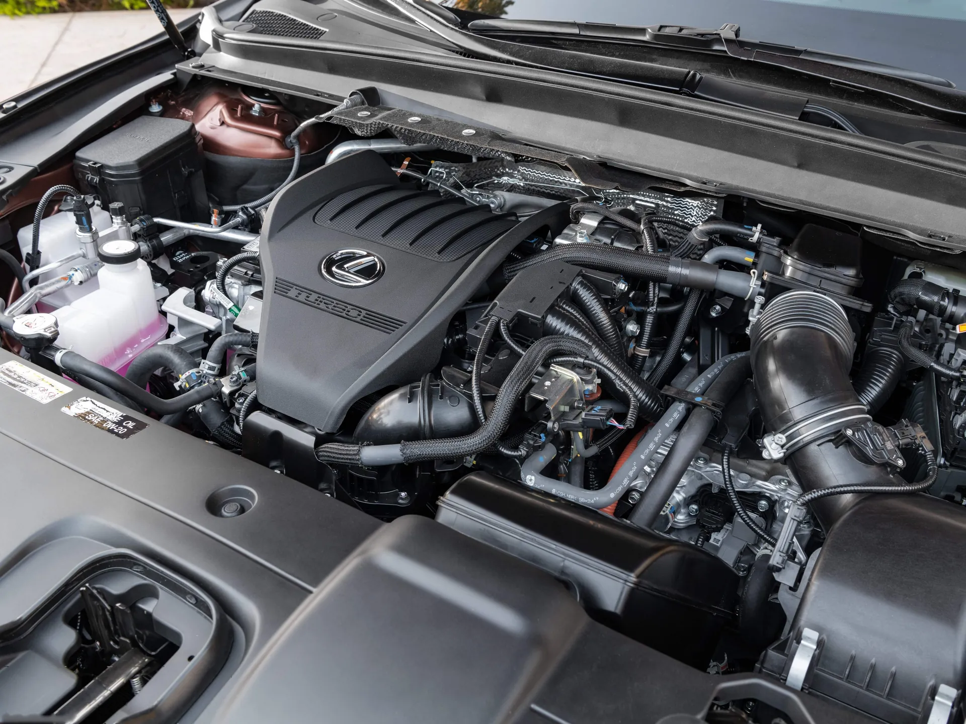 Lexus RX [US] (2023) - Engine Bay