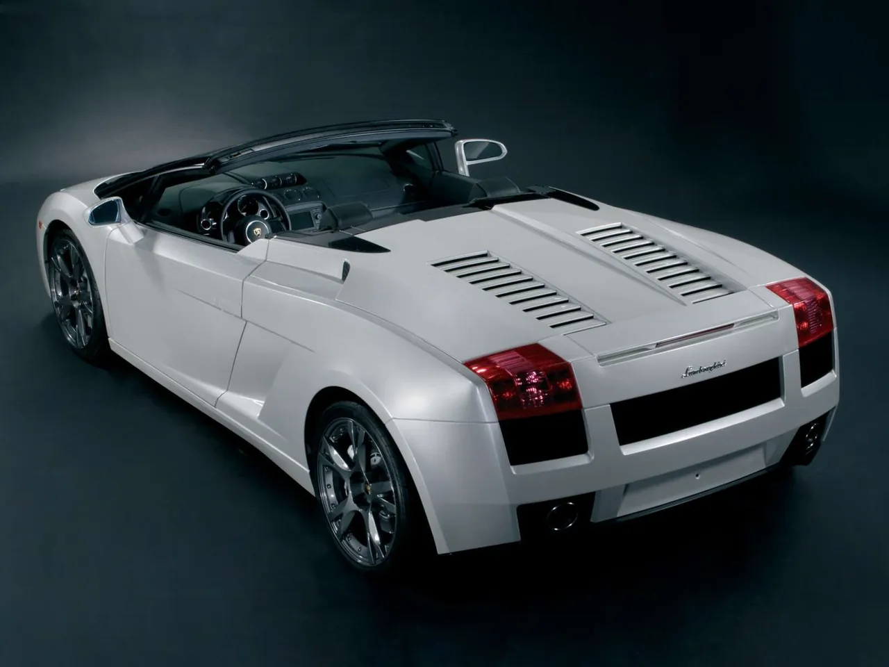 Lamborghini Gallardo Spyder (2006) – zadní tříčtvrteční pohled