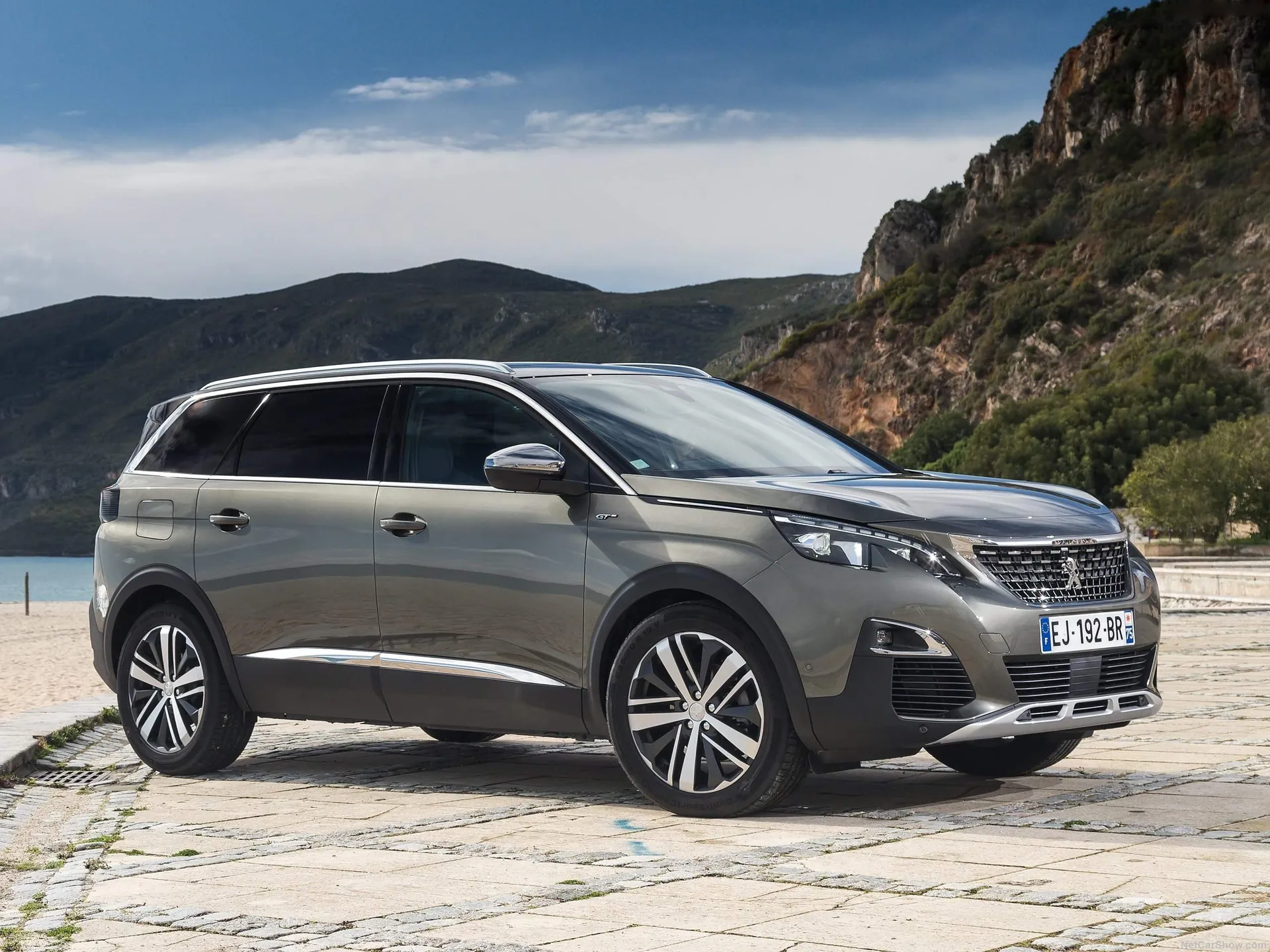 Peugeot 5008 (2017)