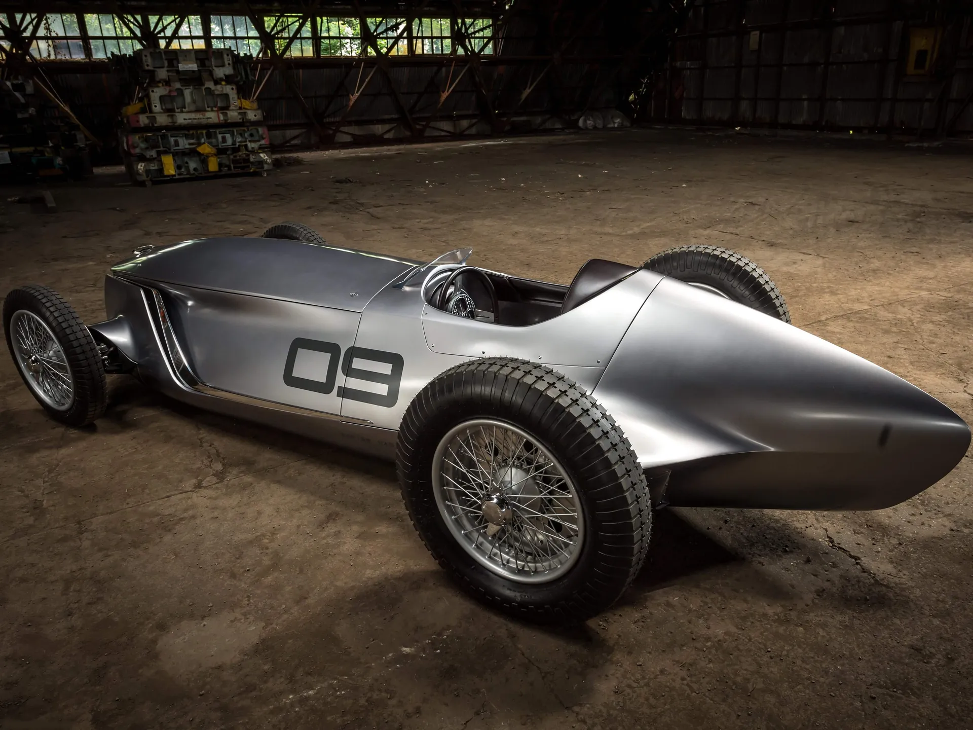 Infiniti Prototype 9 Concept (2017) – zadní tříčtvrteční pohled
