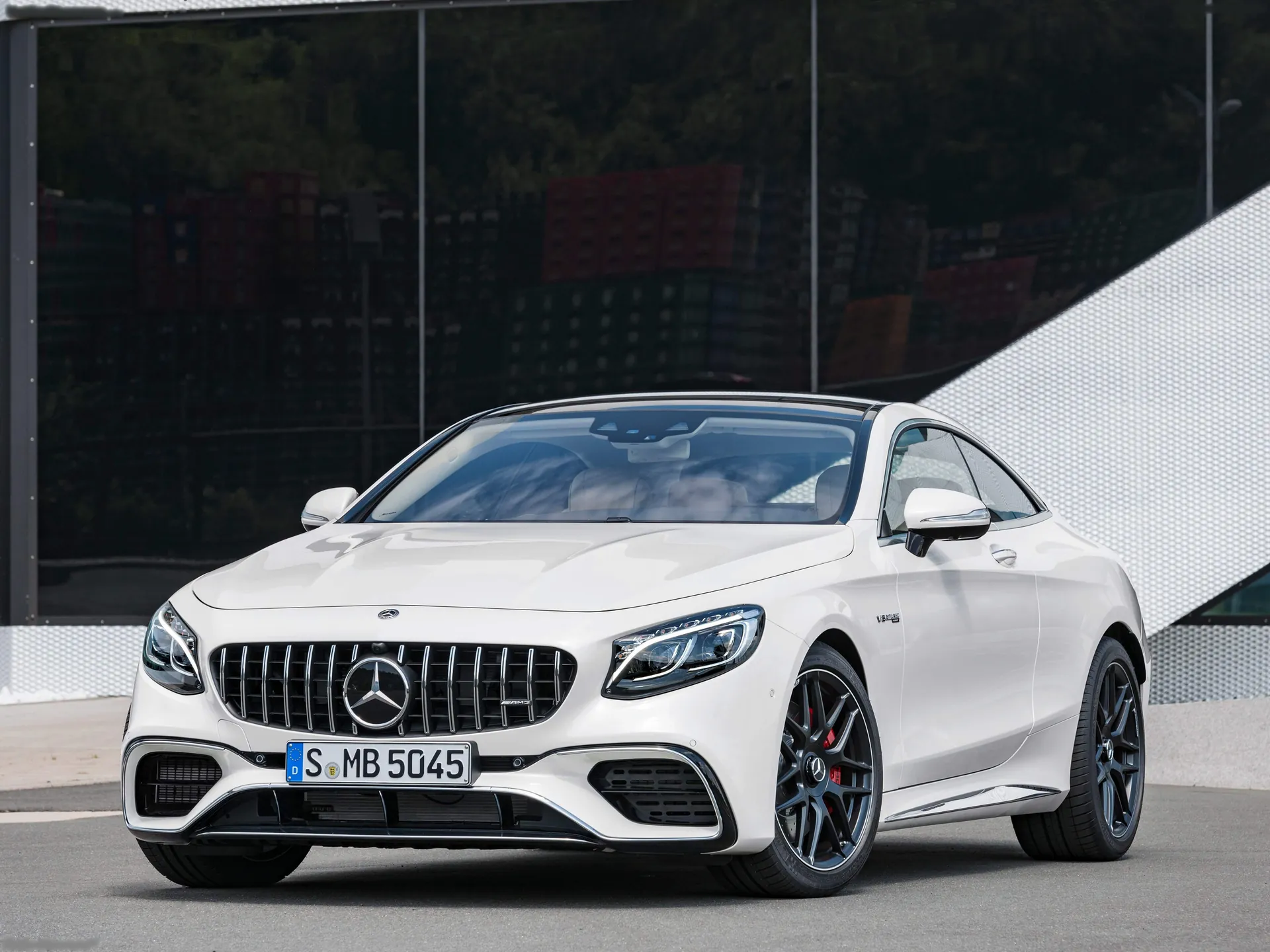 Mercedes-Benz S63 AMG Coupe (2018)