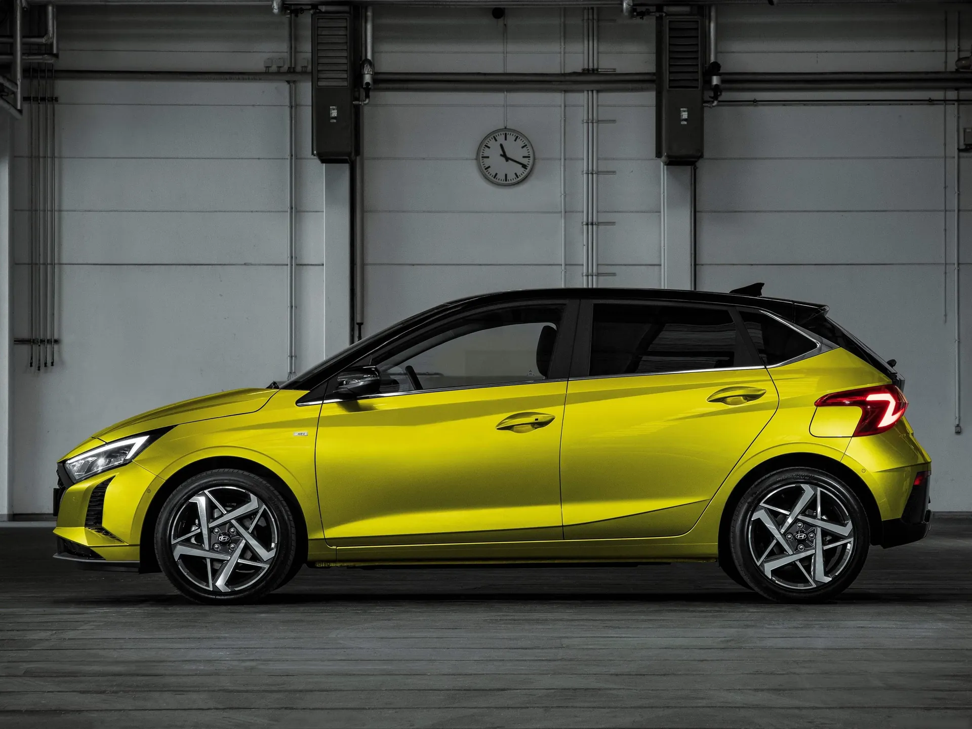 Hyundai i20 (2024) – boční profil