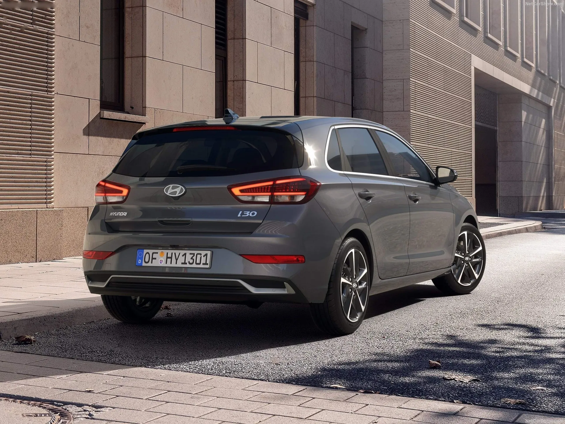 Hyundai i30 (2025) – zadní tříčtvrteční pohled