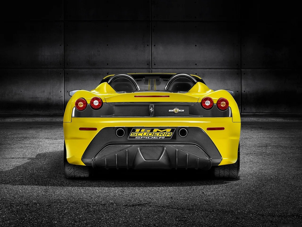 Ferrari Scuderia Spider 16M (2009) – zezadu