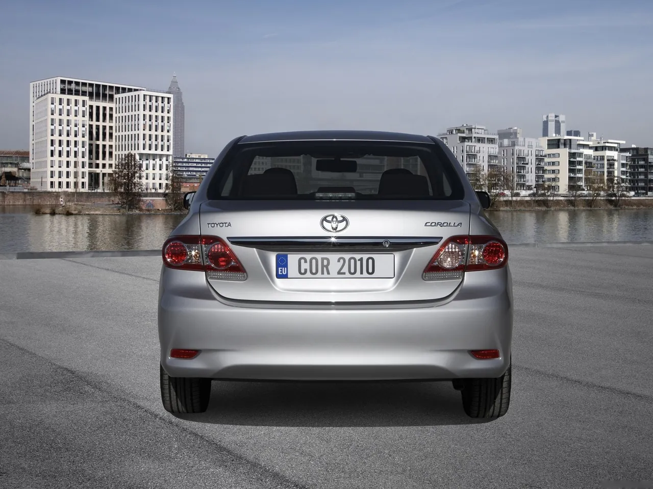 Toyota Corolla (2010) – zezadu