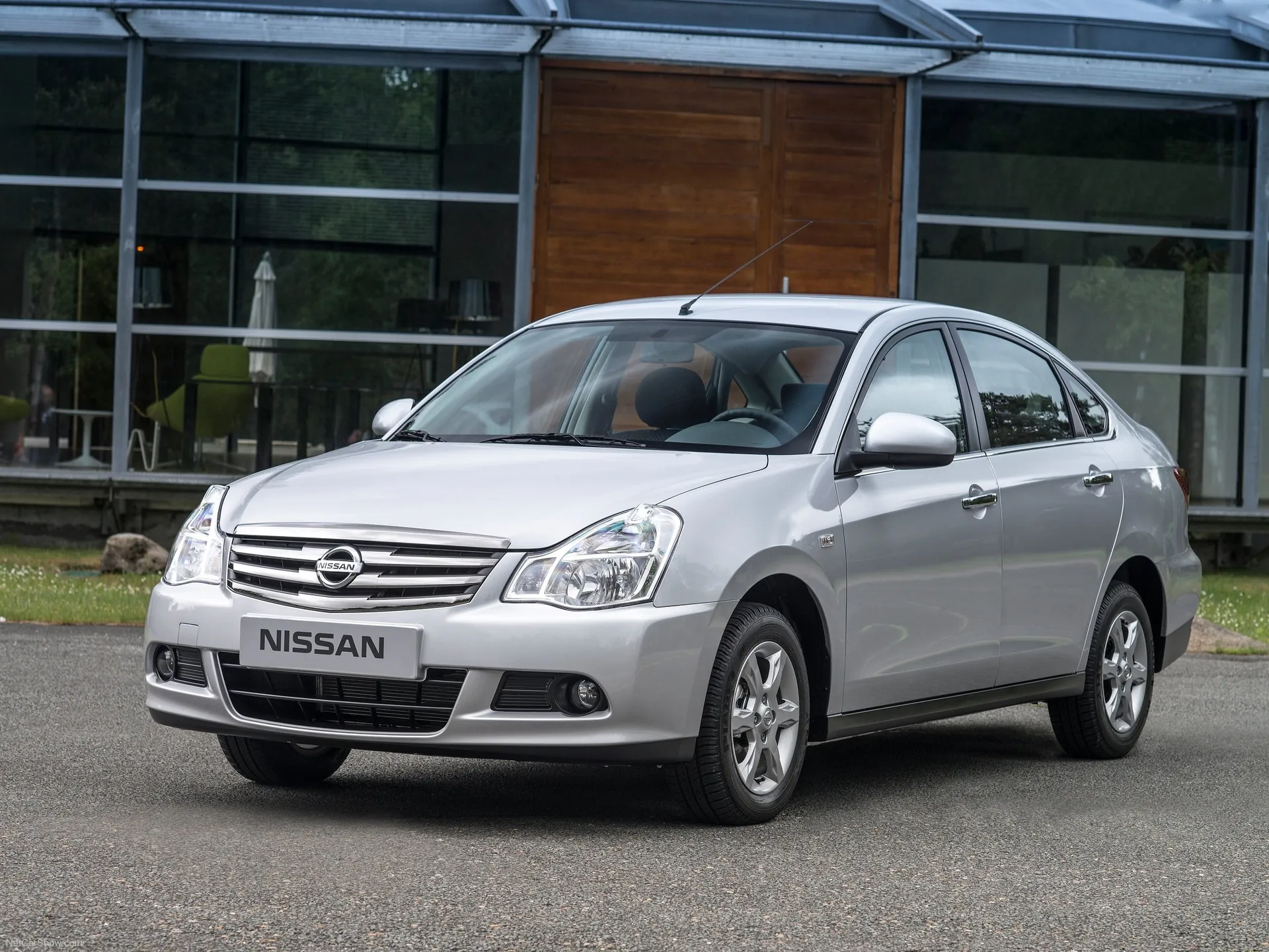 Nissan Almera (2013)