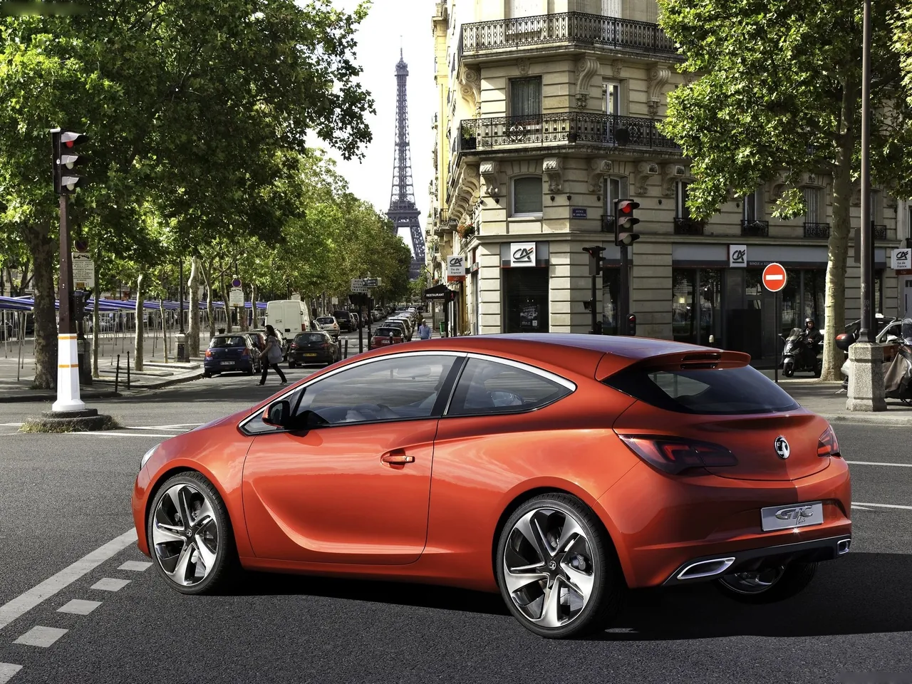 Vauxhall GTC Paris Concept (2010) – zadní tříčtvrteční pohled