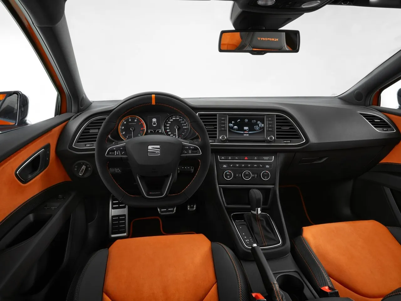 Seat Leon Cross Sport Concept (2015) – interiér