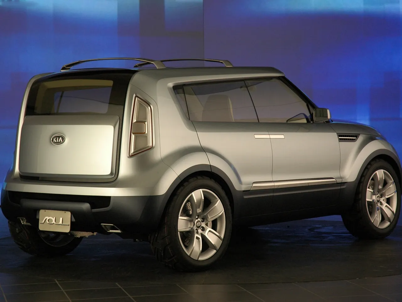 Kia Soul Concept (2006) – zadní tříčtvrteční pohled
