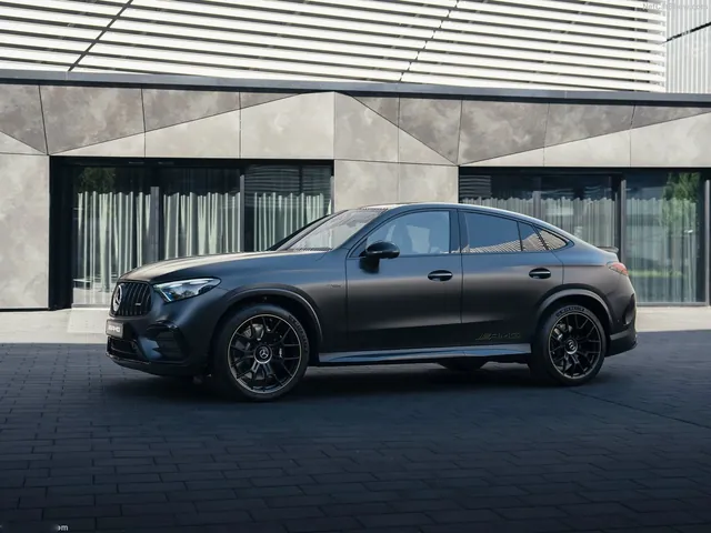 Mercedes-Benz GLC53 AMG Coupe (2027)